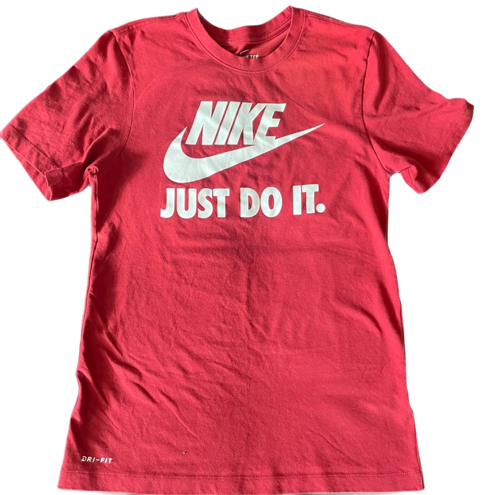 Nike women's red size small t shirt